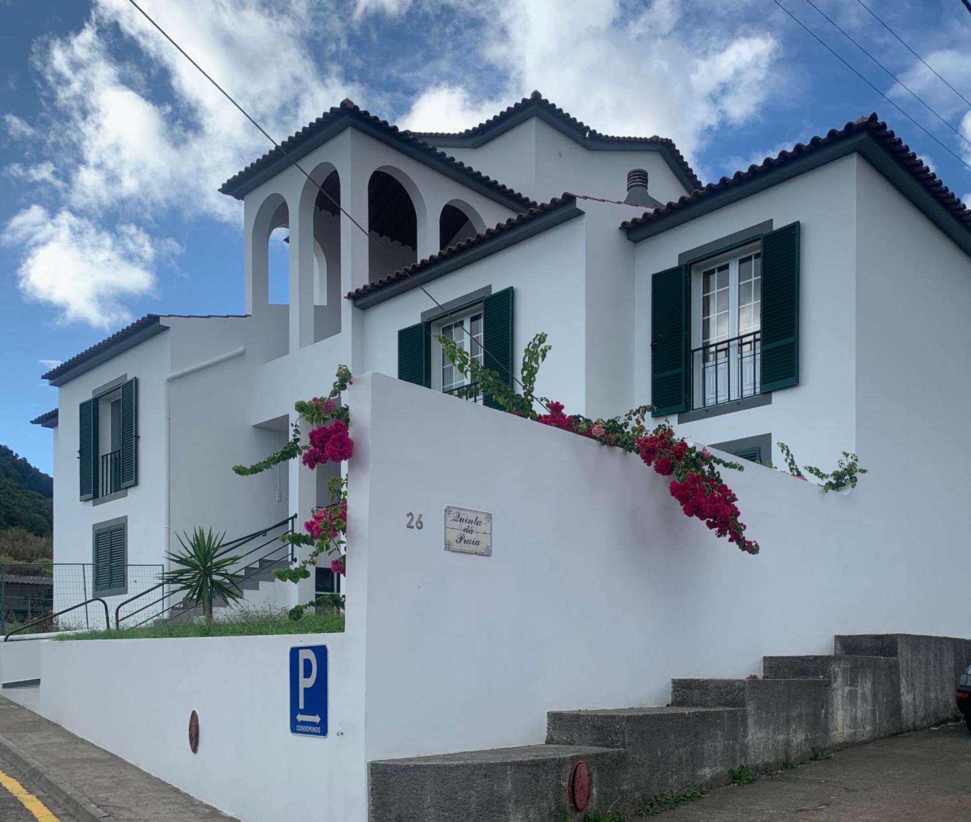 Azor Beach Lodge Πόντα Ντελγκάντα Εξωτερικό φωτογραφία